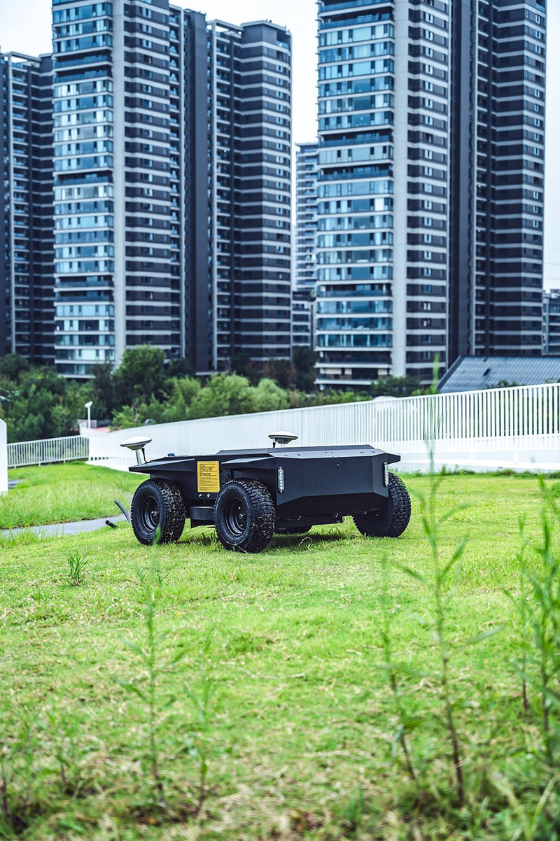 Commercial Autonomous Solar Lawn Mower - Lawnrangertech